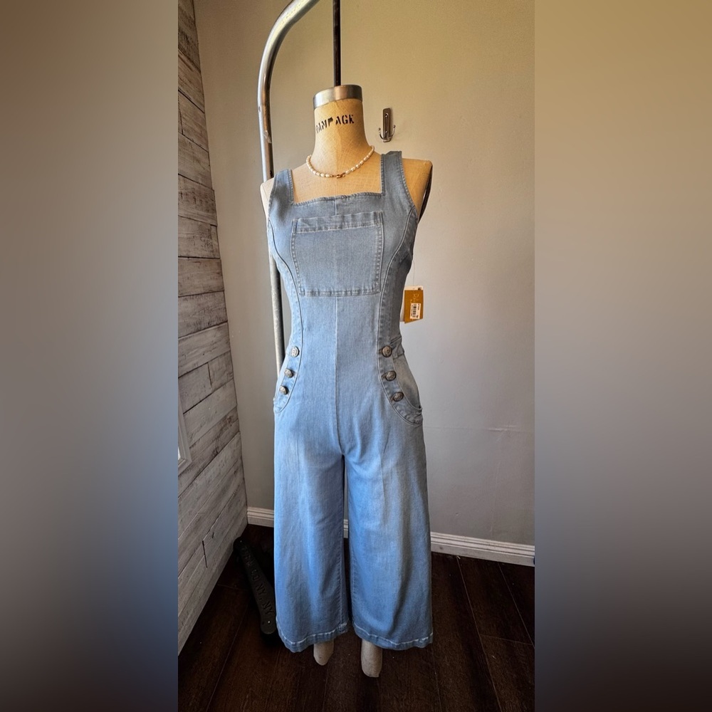 Rachel Roy Cropped Wide leg overalls in Light Blue Denim​